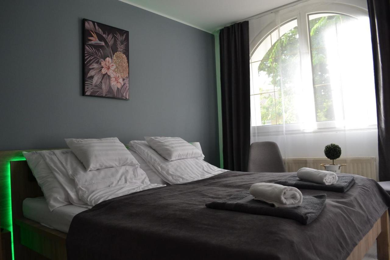 Fonix Design Rooms Ντέμπρετσεν Εξωτερικό φωτογραφία