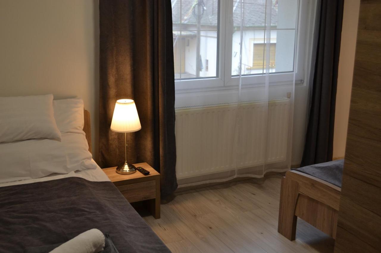 Fonix Design Rooms Ντέμπρετσεν Εξωτερικό φωτογραφία